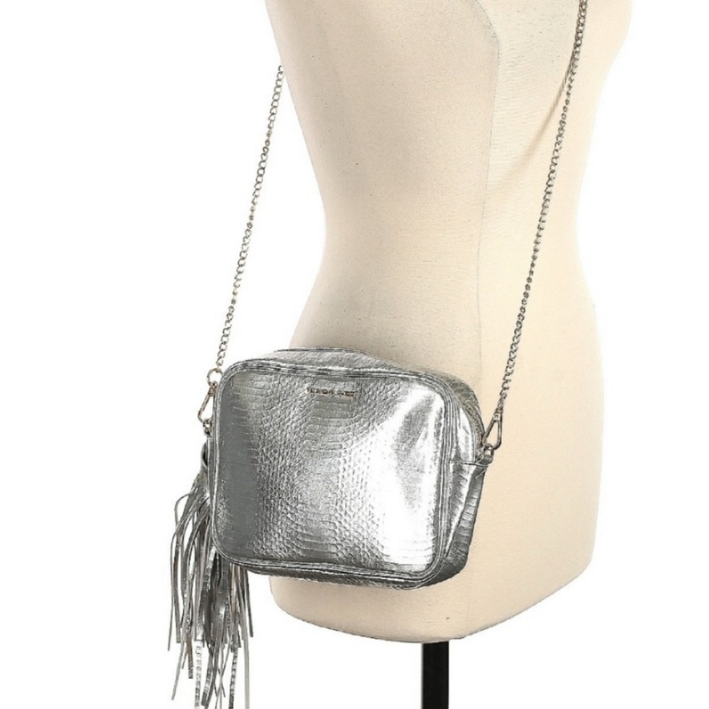 NWT~ 2016 Victoria's Secret Metallic Silver
Embossed Faux Leather Crossbody Bag